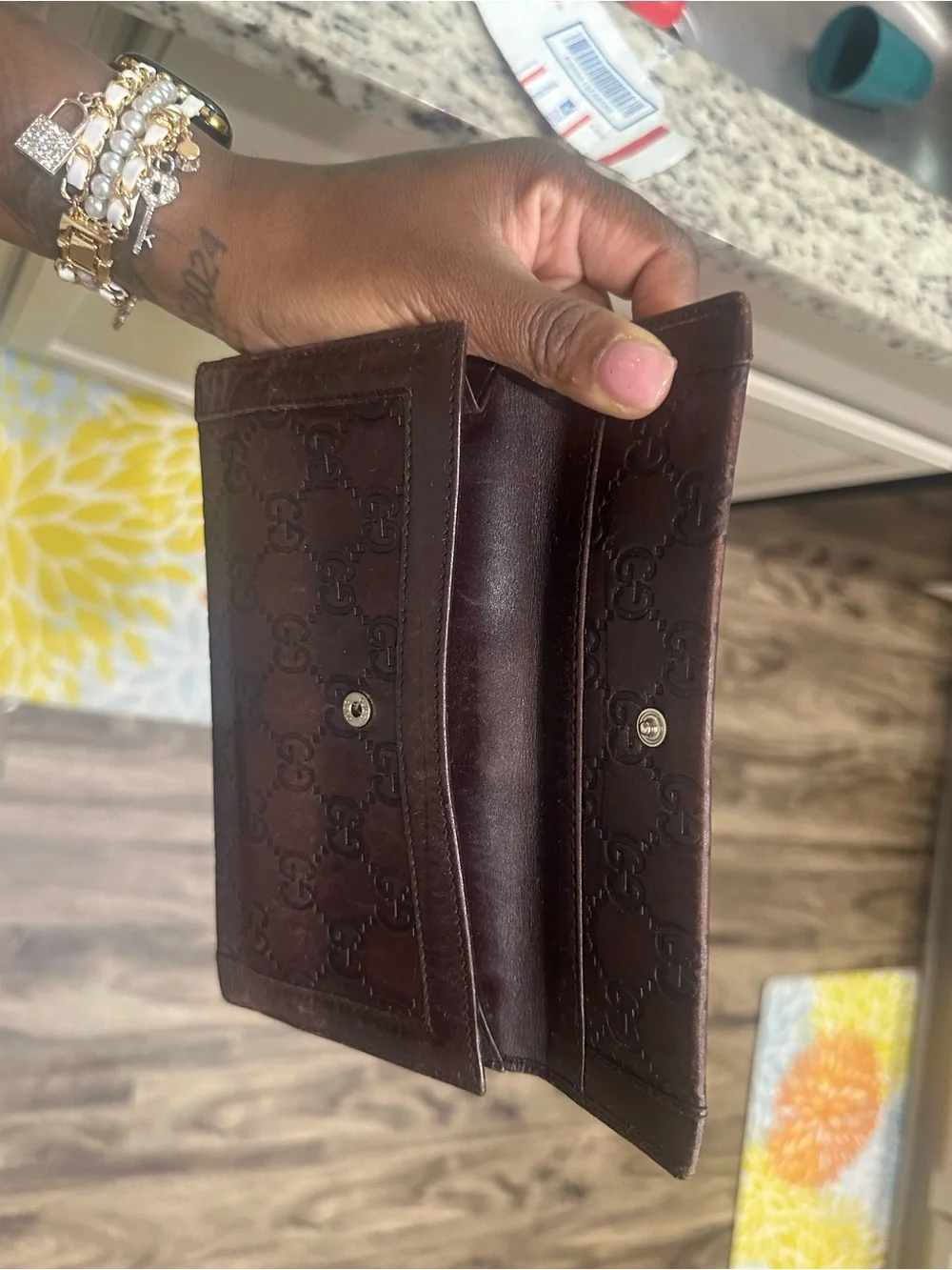 Gucci Dark Brown Embossed GG Leather Continental Wallet with COA - Picture 2 of 4